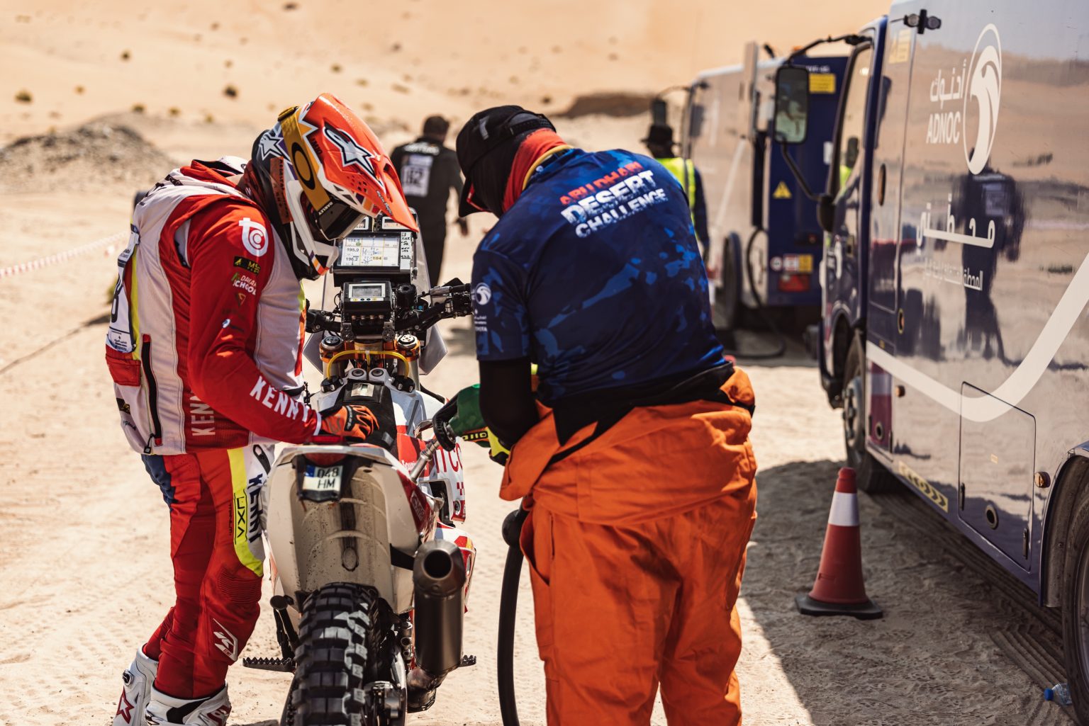 Emso Challenge THE ABU DHABI DESERT CHALLENGE FEATURES NEW ROUTE POWERED BY ADNOC ...